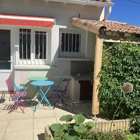 Дом отдыха Maison De Avec Piscine